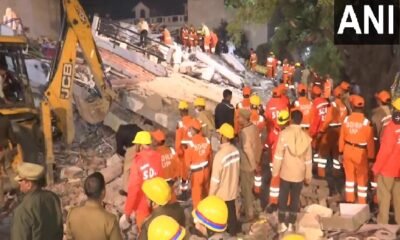 apartment collapses in Lucknow