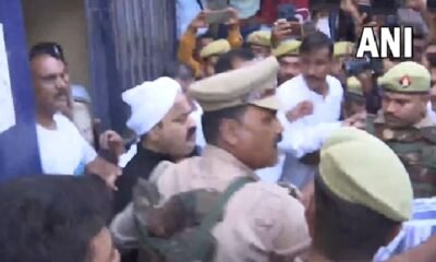Prayagraj police left from Sabarmati jail with Atiq Ahmed
