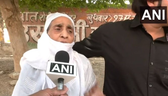 Asad Encounter: Mohammad Ghulam's mother refused to take the dead body, said - what the police did was right