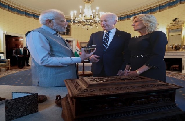 PM Modi gave special gifts to President Biden and First Lady, know their specialty