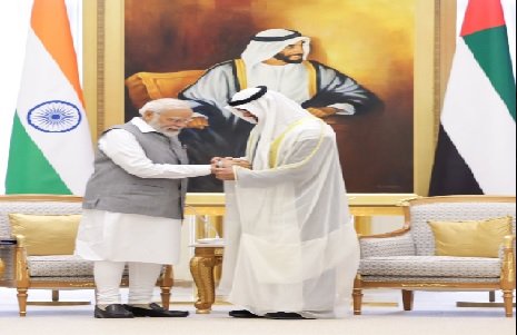 PM Modi UAE Visit: UAE President ties friendship band to PM Modi