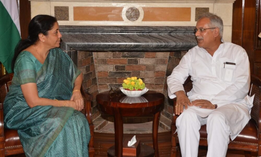 CG News: CM Baghel wrote a letter to Finance Minister Nirmala Sitharaman, raised the issue of student interest