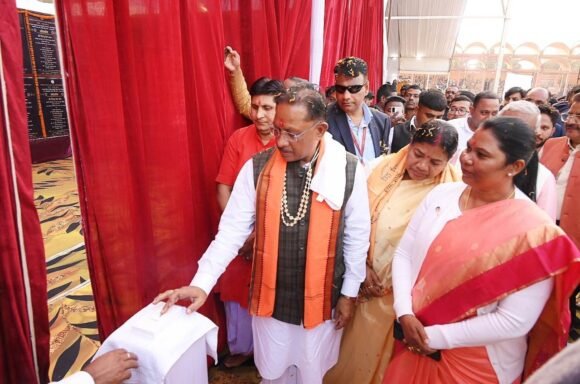 CG News: Chief Minister Sai gifted development works worth crores of rupees to Jashpur, inaugurated 182 welfare works and performed Bhoomi Pujan