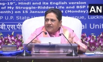 Mayawati compared Akhilesh to a chameleon, said- BSP will contest Lok Sabha elections alone