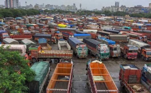 Truck-bus drivers end their strike, situation is gradually becoming normal