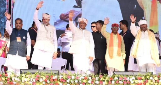 Chhattisgarh: CM Sai inaugurated Chitrakot Mahotsav 2024, gifted development works worth more than Rs 208 crore to Bastar division