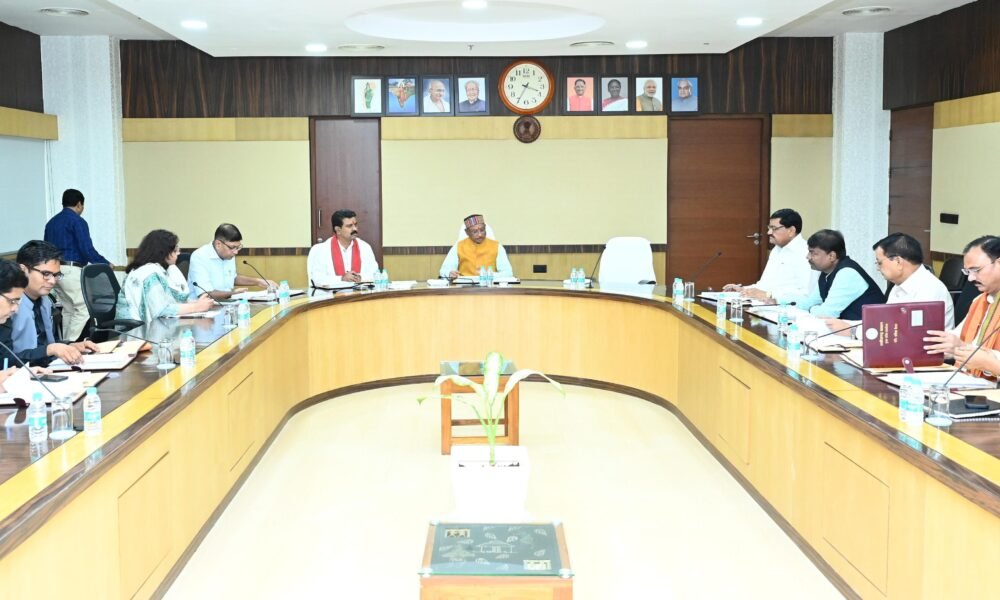 CG Cabinet: National Education Policy-2020 will be fully implemented in Chhattisgarh, native residents will get relaxation of 5 years in the maximum age limit