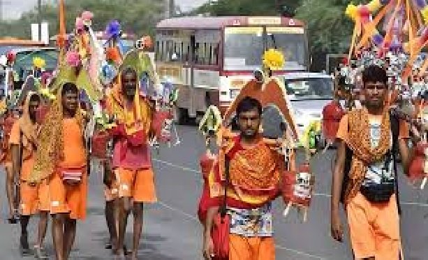 Kanwar Yatra: Supreme Court imposes interim stay in the case of identification of shopkeepers on Kanwar Marg, next hearing on July 26