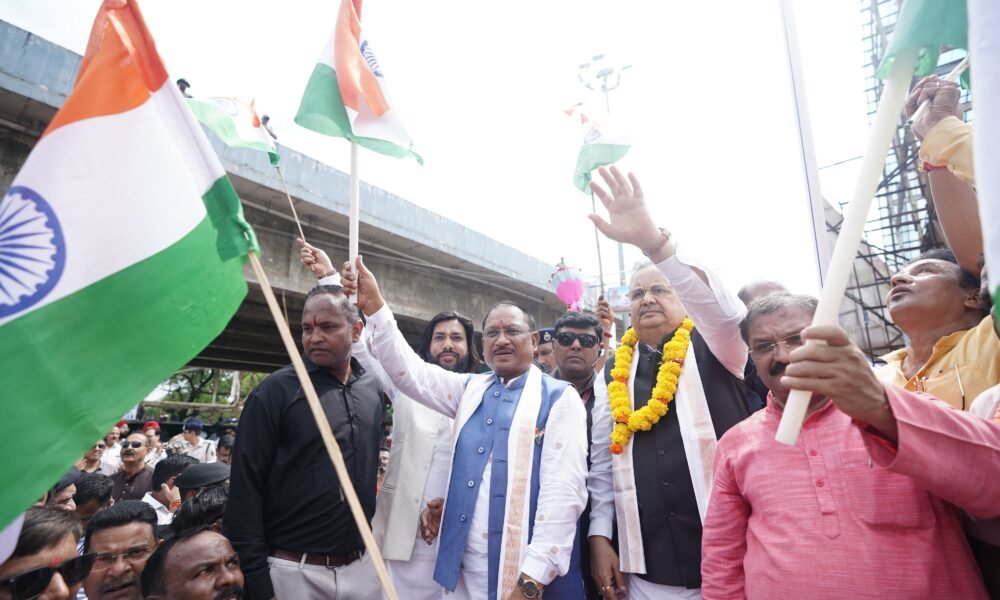 Chhattisgarh: Chief Minister Sai participated in the tiranga rally in Rajnandgaon today, flagged off the rally