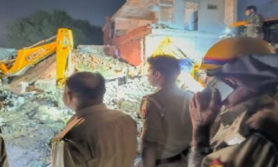 UP News: 5 killed in explosion in firecracker factory in Firozabad, 6 houses collapsed, many people may be buried under the debris