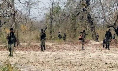 Chhattisgarh: Naxalites attack soldiers on duty in Haat Bazaar, 2 soldiers injured, weapons looted