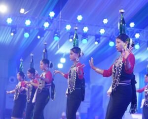 Chhattisgarh: Interstate Tribal Folk Dance Festival concludes, dance groups from different states gave a spectacular presentation