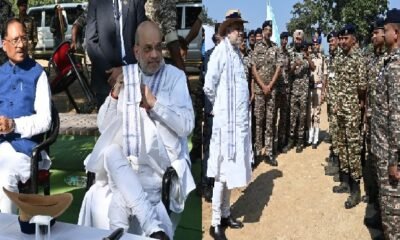 Bijapur: Home Minister Shah discussed with the villagers by setting up a chaupal under the Mahua tree, Home Minister arrived among the soldiers at Gundam Camp