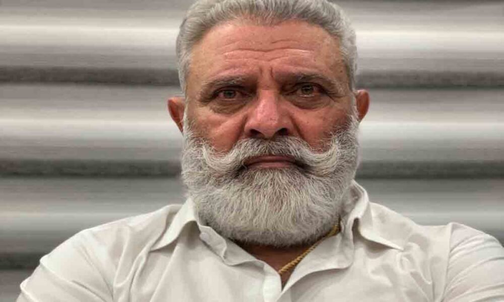 Yograj Singh: Yuvraj Singh's father Yograj Singh changed tone, called Dhoni fearless and inspirational