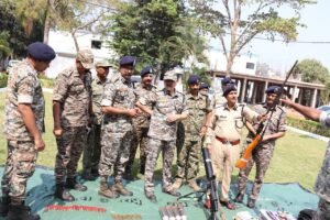 Chhattisgarh: Tribute paid to martyred soldiers in Bijapur encounter, 5 Naxalites killed so far identified