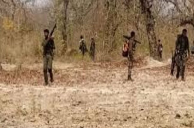 Chhattisgarh: Big success for security forces in anti-Naxal operation, 31 Naxalites killed, 2 soldiers martyred, 2 injured