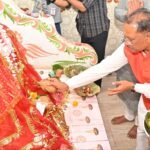 Jashpur: Chief Minister Saayi reached Maa Sharda Dham on Basant Panchami festival, offered prayers at Saraswati temple