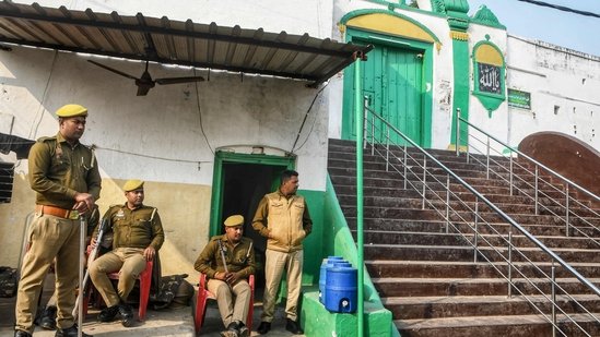 Sambhal Jama Masjid: ASI said in the High Court - there is no need for painting in the mosque, hearing will be held on March 4