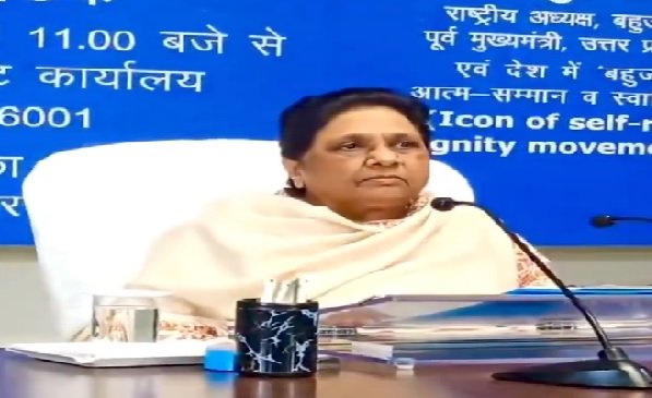 BSP: Mayawati removed nephew Akash Anand from all posts in the party, said - there will be no successor while I am alive