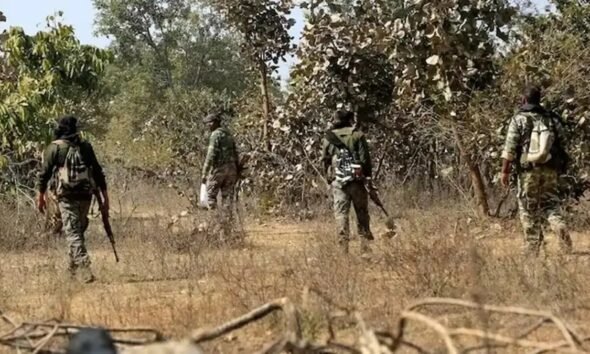 Chhattisgarh: Security forces killed 18 Naxalites on the border of Bijapur and Dantewada districts, 4 killed in Kanker too, one DRG jawan martyred
