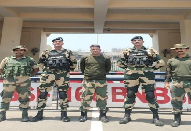 BSF: Pakistan returned the kidnapped BSF soldier, Purnam Kumar returned home after 20 days