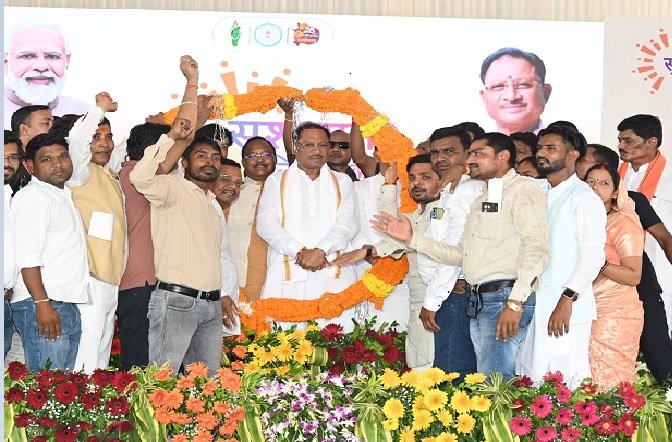 Sushasan tihar: Good governance is meaningful only when its echo is heard in every village and every house - Chief Minister Say