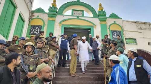 Sambhal: High Court refuses to stay the survey of the disputed structure of Sambhal, mosque committee's plea rejected