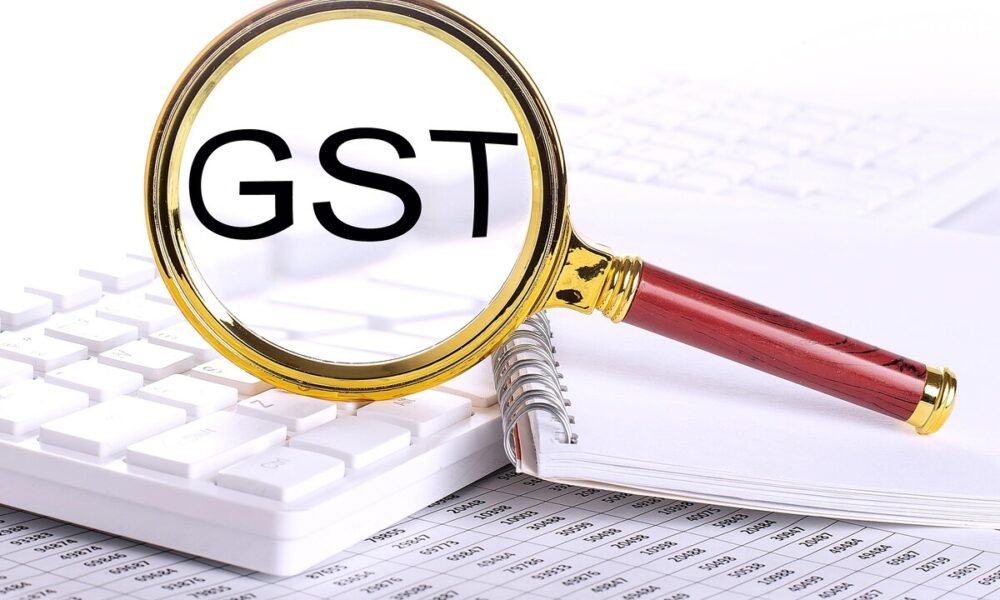 Chhattisgarh: State GST takes major action against tax evasion, establishment sealed, attempt to pressurize team fails