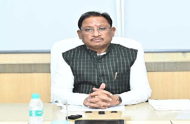 Chhattisgarh: Chief Minister Sai gave instructions to stop stray animals roaming on the roads, said- the problem is serious, laxity is not acceptable
