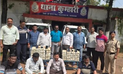 Durg: Police recovered crores of rupees in cash from two vehicles, had to call for counting machine