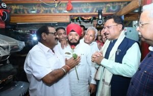Chhattisgarh: Chief Minister Sai visits market to review GST Savings Festival, GST 2.0 brings enthusiasm among traders and consumers