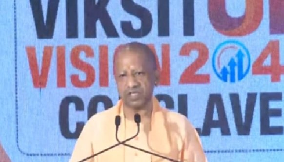 UP News: CM Yogi said of the fundamentalists of Bareilly - The Maulana has forgotten who rules UP. We will teach him such a lesson that his generations will forget rioting