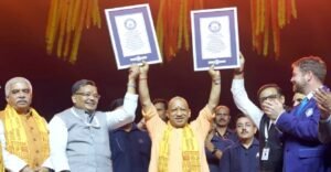 Ayodhya: 26.17 lakh lamps lit simultaneously in Ramnagari, record entered in Guinness Book