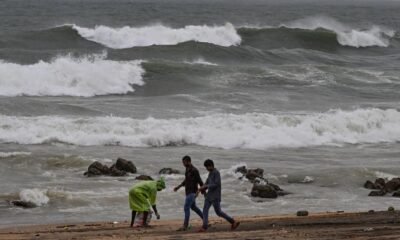 UP News: Due to Cyclone Montha, heavy rain warning has been issued in 17 districts, alert for the next two days