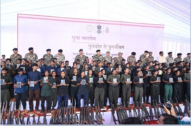 Chhattisgarh: 210 Maoist cadres from Dandakaranya return to mainstream society, CM Sai says – welcome those who give up guns and embrace the Constitution