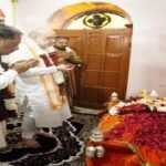 Chhattisgarh: केंद्रीय गृहमंत्री शाह और सीएम साय ने किए मां दंतेश्वरी के दर्शन, पूजा-अर्चना कर मांगा आशीर्वाद Chhattisgarh: Union Home Minister Shah and CM Sai visited Maa Danteshwari, prayed and sought her blessings