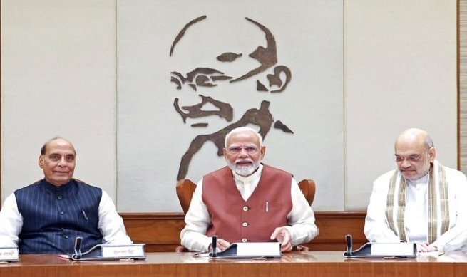 8th Pay Commission: The Center has approved the formation of the Eighth Pay Commission, which will be headed by Justice Ranjana Desai
