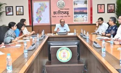 Chhattisgarh: Chief Secretary holds high-level meeting with departmental secretaries, directs them to ensure prompt implementation of the Chief Minister's directives