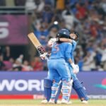 Women's World Cup 2025: भारतीय महिला क्रिकेट टीम ने रचा इतिहास, 7 बार की चैंपियन ऑस्ट्रेलिया को हराकर फाइनल में पहुंची Women's World Cup 2025: Indian women's cricket team creates history, reaches final by defeating 7-time champion Australia