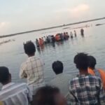 MP News: खंडवा में तालाब में पलटी ट्रेक्टर ट्रॉली, 8 बच्चियों समेत 11 की मौत, 3 की हालत गंभीर MP News: Tractor trolley overturns in pond in Khandwa, 11 dead including 8 girls, 3 in critical condition