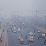 New Delhi: दिल्ली की हवा हुई और जहरीली, सख्त हुए ग्रैप-3 नियम, दिल्ली सरकार ने उठाए कई कदम New Delhi: Delhi's air becomes more toxic, GRAP-3 rules tightened, Delhi government takes several steps