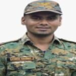 MP News: नक्सलियों के साथ मुठभेड़ में हॉक फोर्स के इंस्पेक्टर शहीद, दो बार मिल चुका था वीरता पदक MP News: Hawk Force inspector martyred in encounter with Naxalites, had received gallantry medal twice