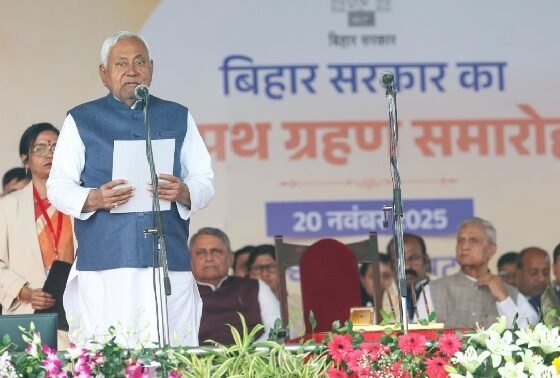 Bihar: Nitish Kumar takes oath as Chief Minister of Bihar for the 10th time, 26 ministers also take oath