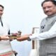 Chhattisgarh: Akansha Satyavanshi, physiotherapist of the World Cup winning Indian women's cricket team, met the Chief Minister