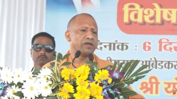 UP News: Boundary walls will be built around the statues of Baba Saheb Ambedkar, CM Yogi said – now umbrellas will also be placed on the statues