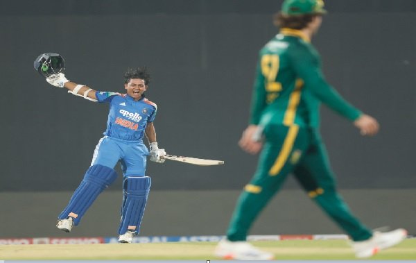 IND vs SA 3rd ODI: India beat South Africa by nine wickets, win the series 2-1