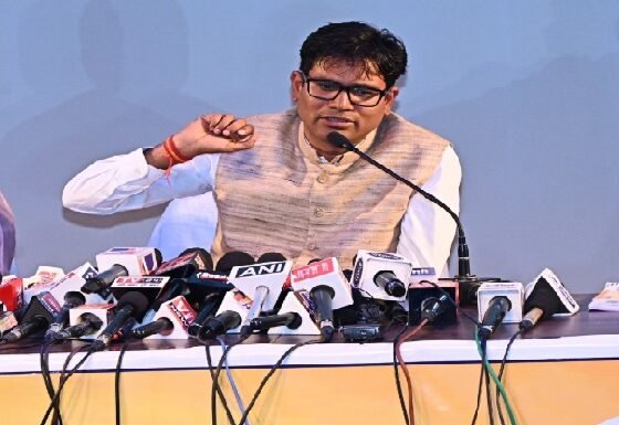 Raipur: Chhattisgarh Housing Board became debt-free under the Congress government, Atal Nagar became the country's first debt-free greenfield city - Finance Minister Chaudhary