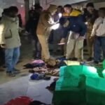 UP News: Tragic accident in Shahjahanpur, five people, including a couple and two children, killed after being hit by a train