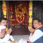 Chhattisgarh: Chief Minister Sai offered prayers at the Maa Danteshwari temple and wished for the happiness, prosperity, and well-being of the people of the state