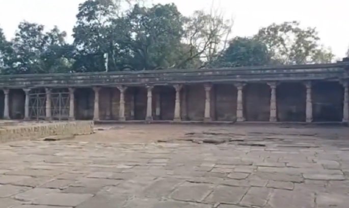 Dhar: Simultaneous worship and prayers at Bhojshala on Basant Panchami, 8,000 soldiers deployed